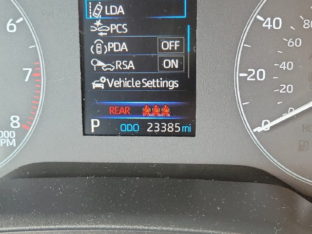 Used 2025 Toyota Corolla LE FWD image 29