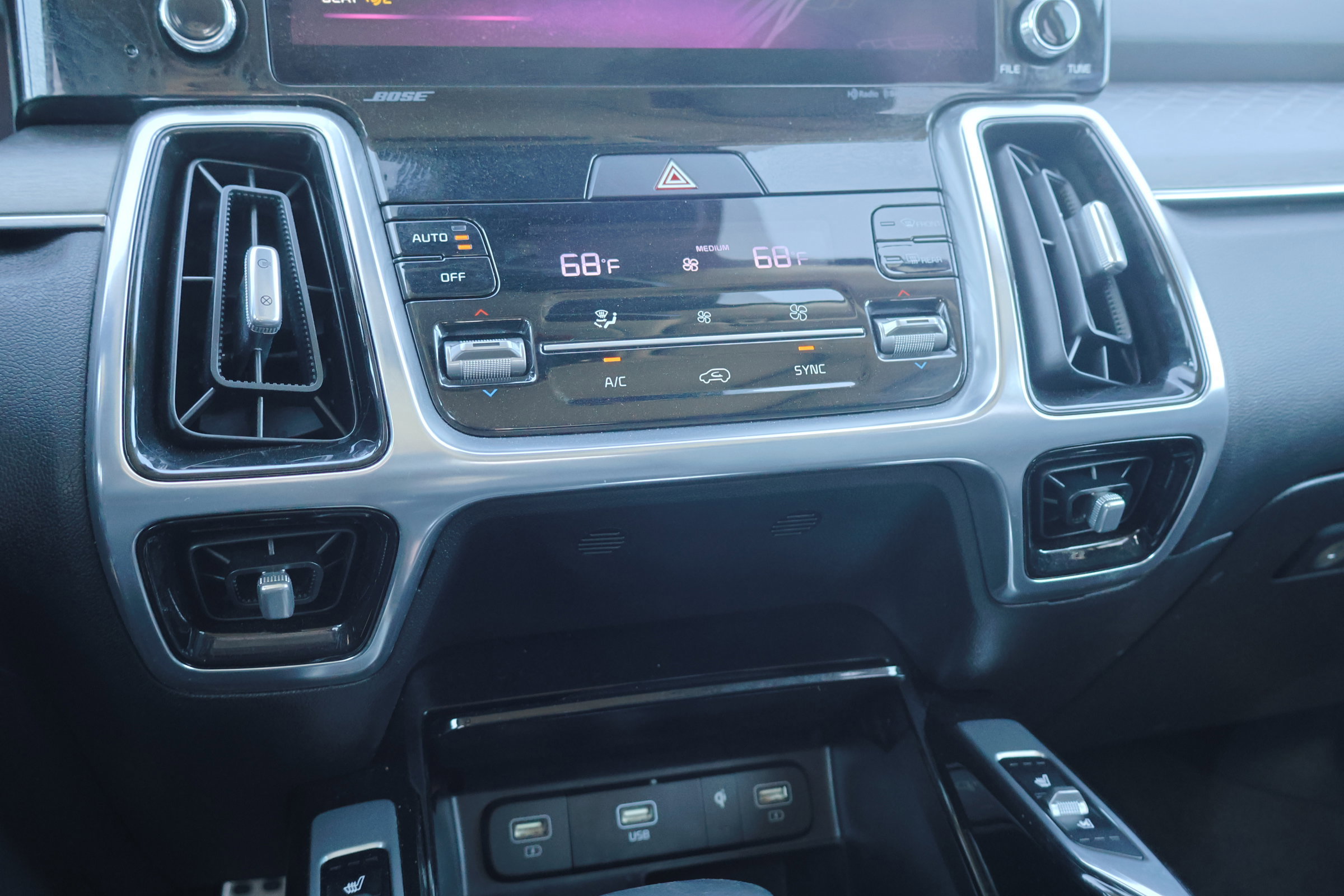 Used 2022 Kia Sorento SX image 24