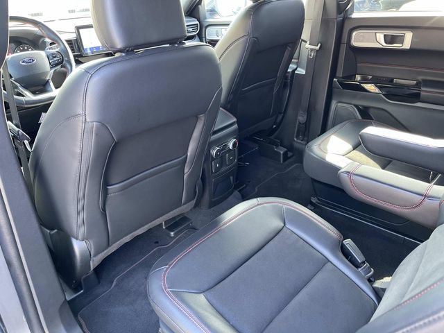 Certified 2023 Ford Explorer ST-Line w/ Class IV Trailer Tow Package image 19