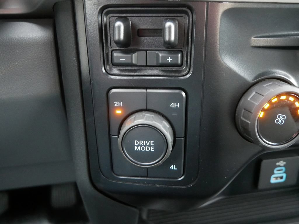 Certified 2024 Ford F350 XLT AWD/4WD image 20