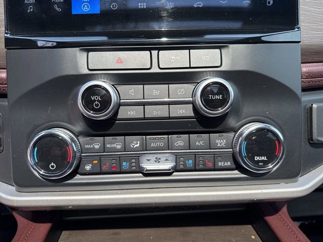 Certified 2022 Ford Expedition Max Limited image 18