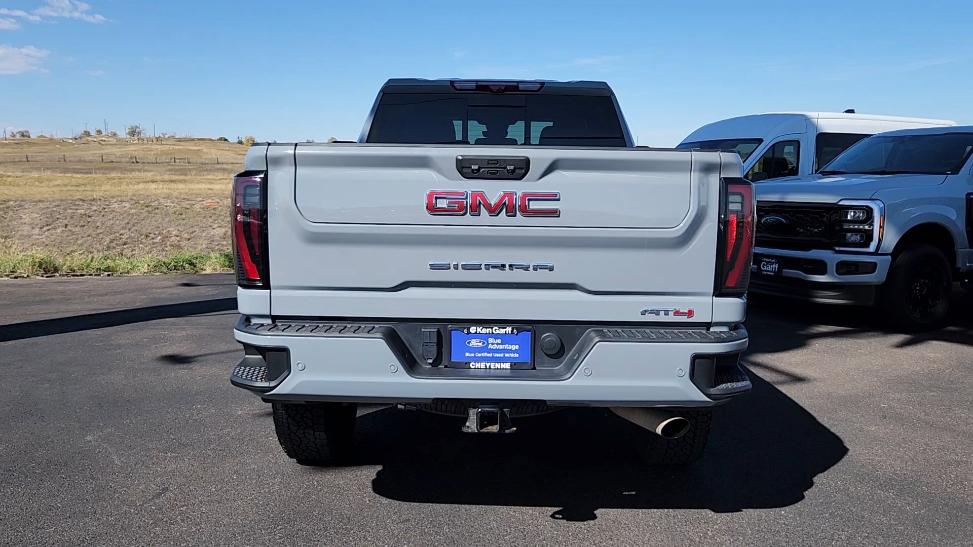 Used 2024 GMC Sierra 2500 AT4 w/ AT4 Premium Plus Package AWD/4WD image 21