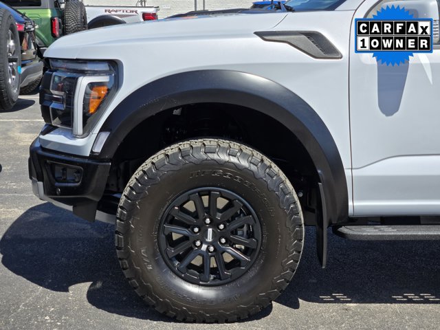 Certified 2025 Ford F150 Raptor AWD/4WD image 9