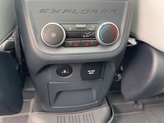 Certified 2026 Ford Explorer Platinum w/ LUX Leather Package AWD/4WD image 13