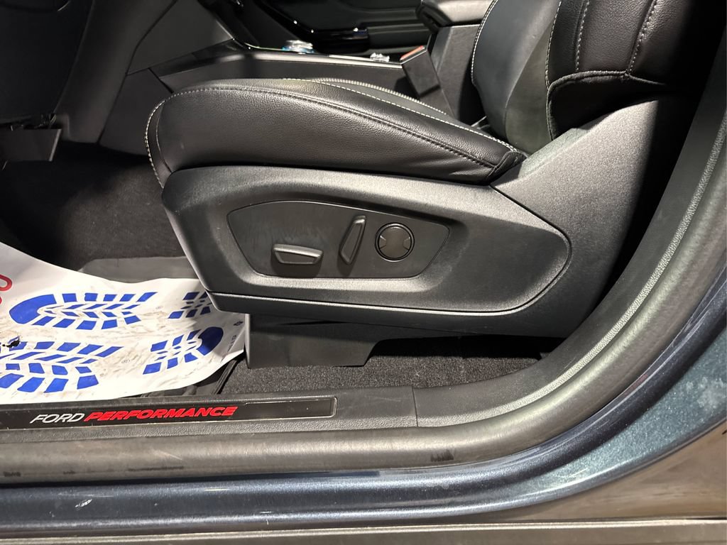 Certified 2022 Ford Explorer ST AWD/4WD image 31