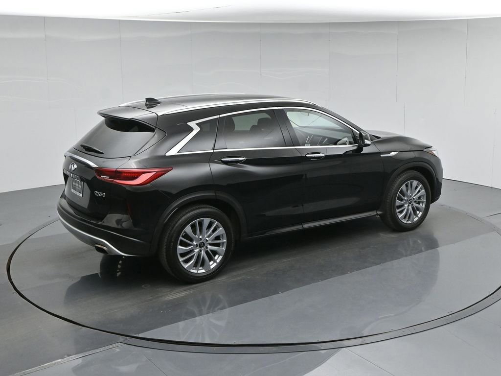 Used 2024 INFINITI QX50 Luxe image 13