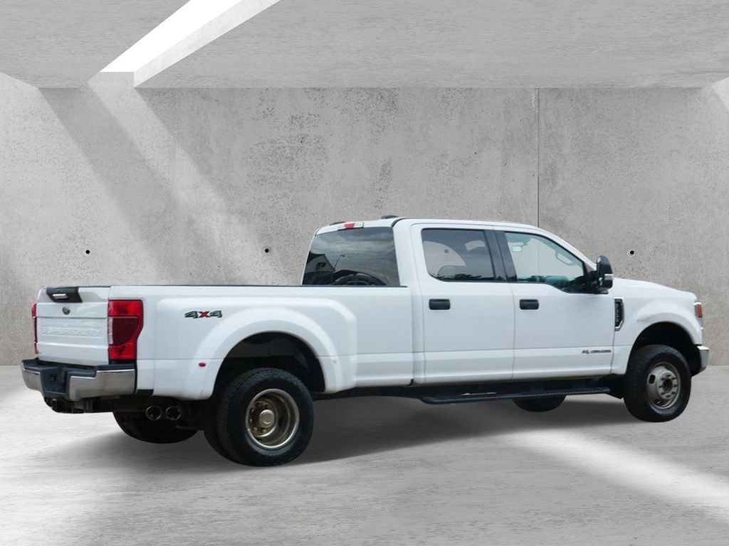 Certified 2020 Ford F350 XLT AWD/4WD image 3