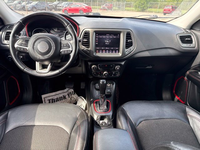Used 2020 Jeep Compass Trailhawk AWD/4WD image 13