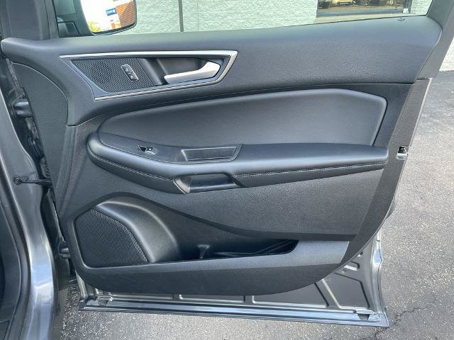 Certified 2024 Ford Edge SEL w/ Convenience Package AWD/4WD image 13