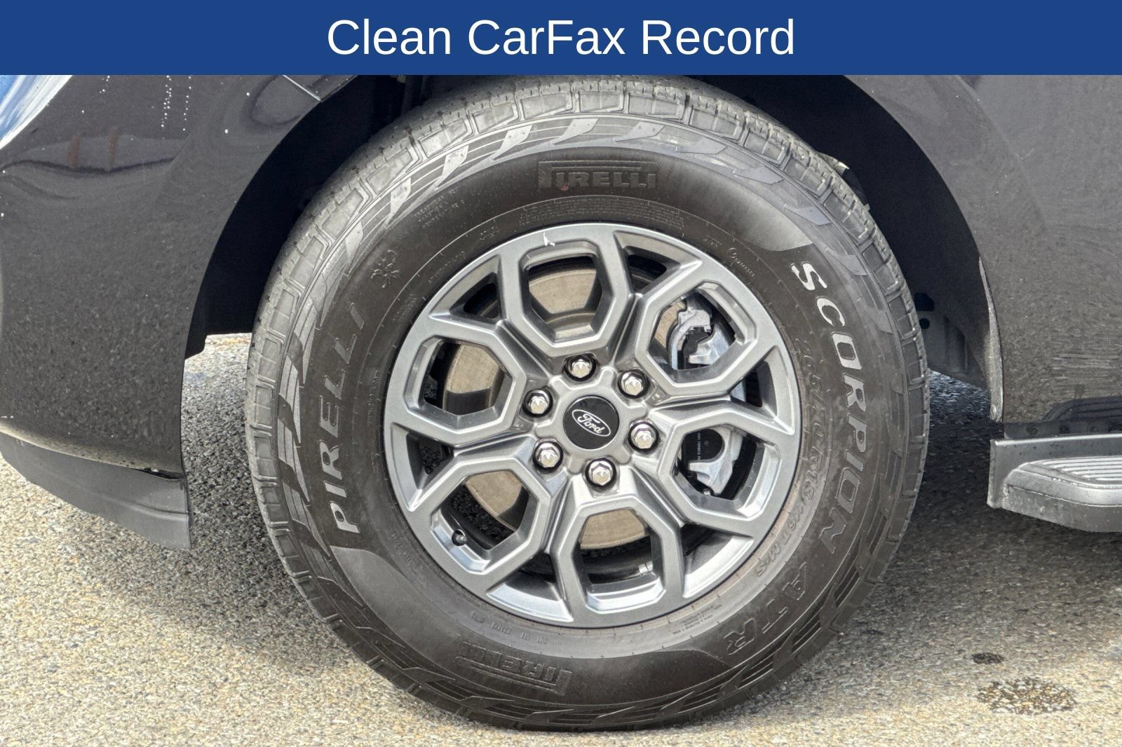 Certified 2025 Ford Expedition Active AWD/4WD image 32