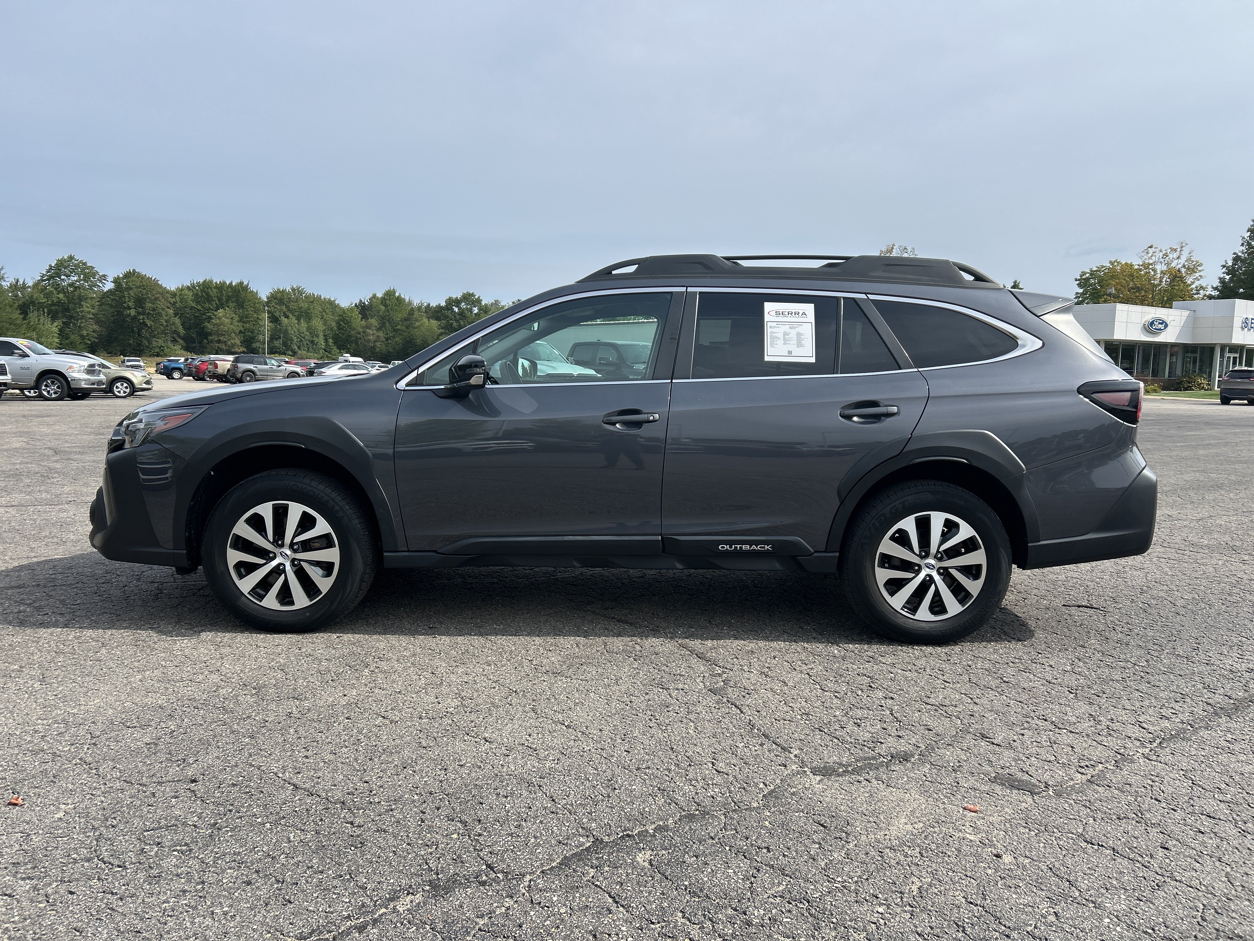 Used 2023 Subaru Outback Premium AWD/4WD image 6