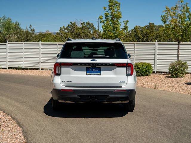 Certified 2025 Ford Explorer Active AWD/4WD image 5