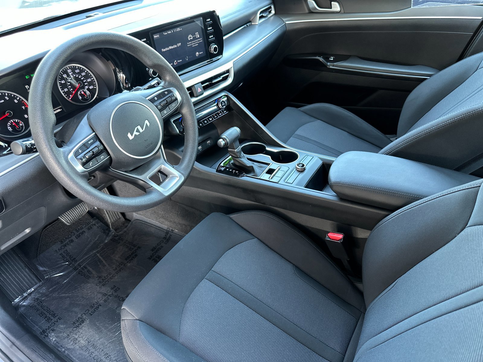 Used 2022 Kia K5 LX image 10