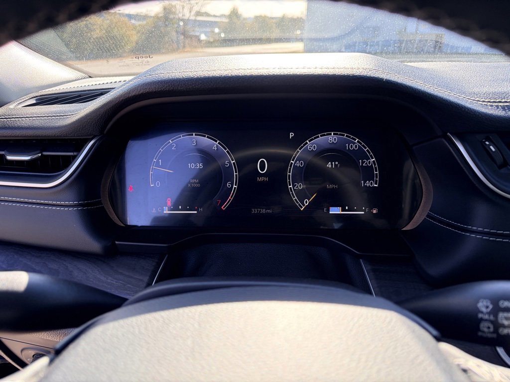 Used 2024 Jeep Grand Cherokee L Limited w/ MOPAR Finishing Package image 8