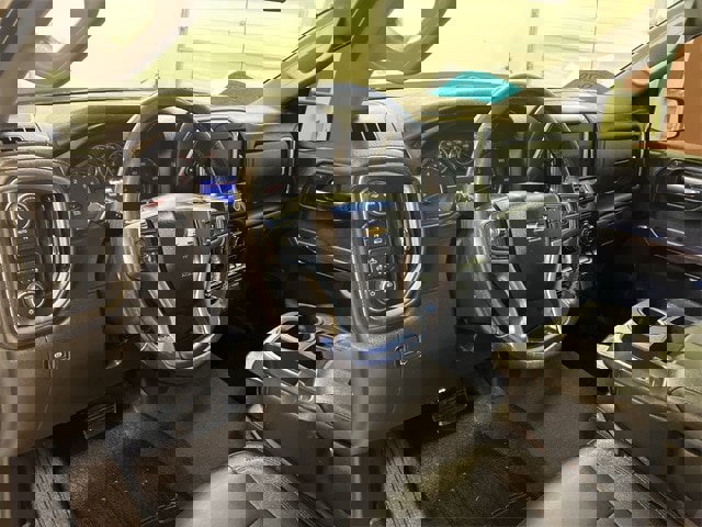 Used 2021 Chevrolet Silverado 1500 LT w/ Convenience Package II image 12