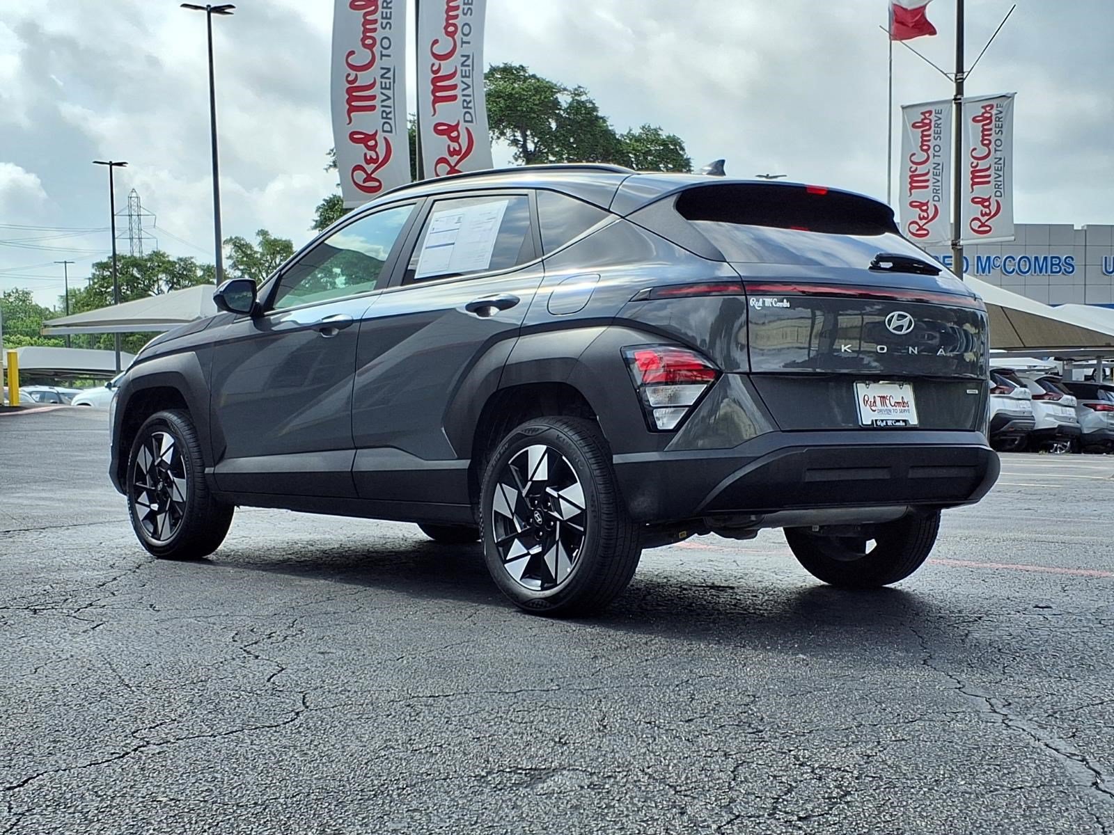 Used 2025 Hyundai Kona SEL AWD/4WD image 8