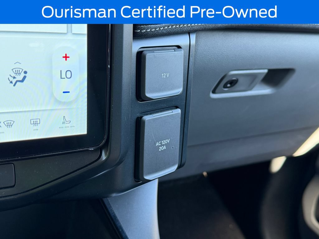 Certified 2025 Ford F150 Lightning Flash AWD/4WD image 31
