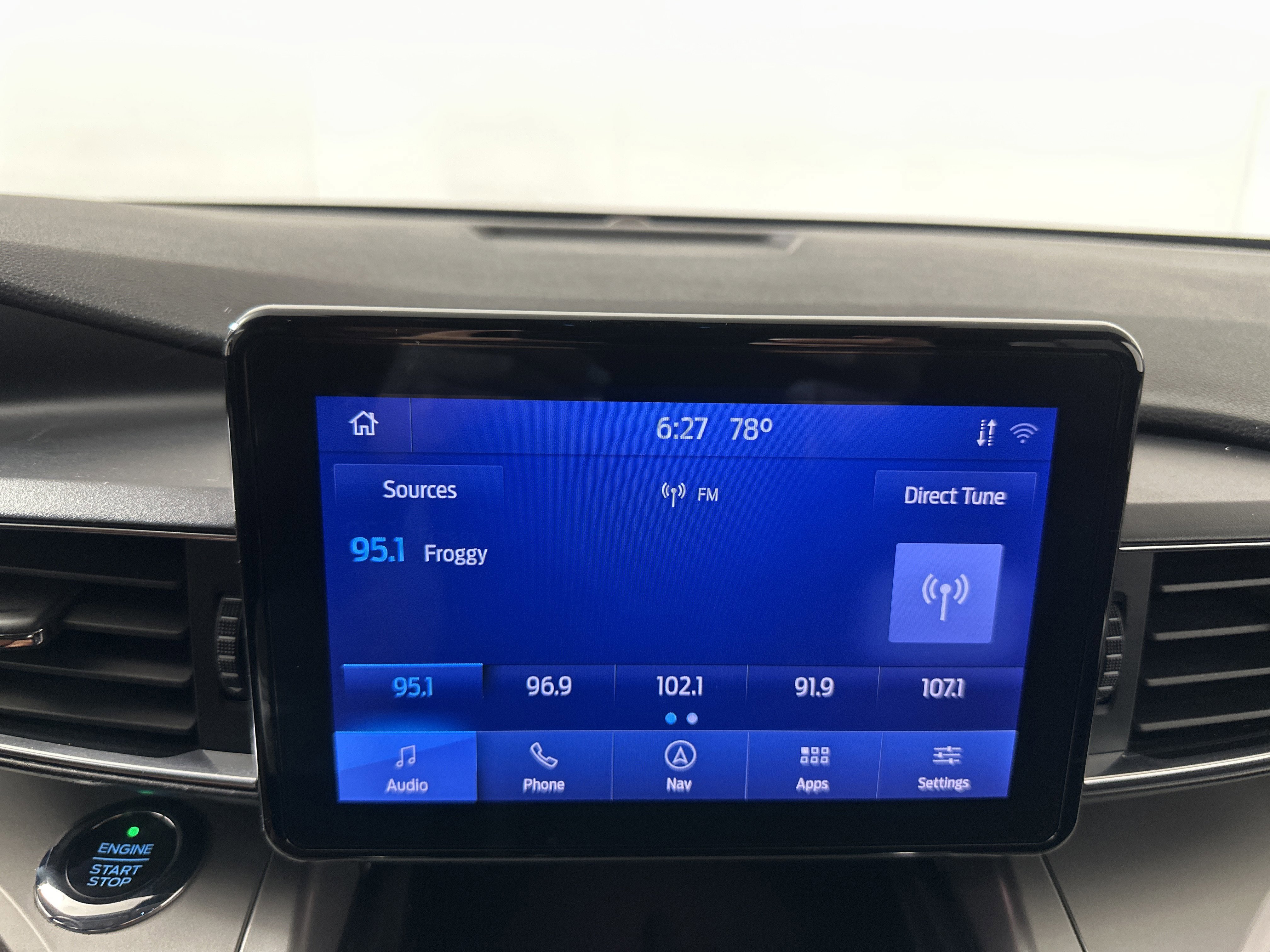 Certified 2021 Ford Explorer XLT w/ Equipment Group 202A image 16