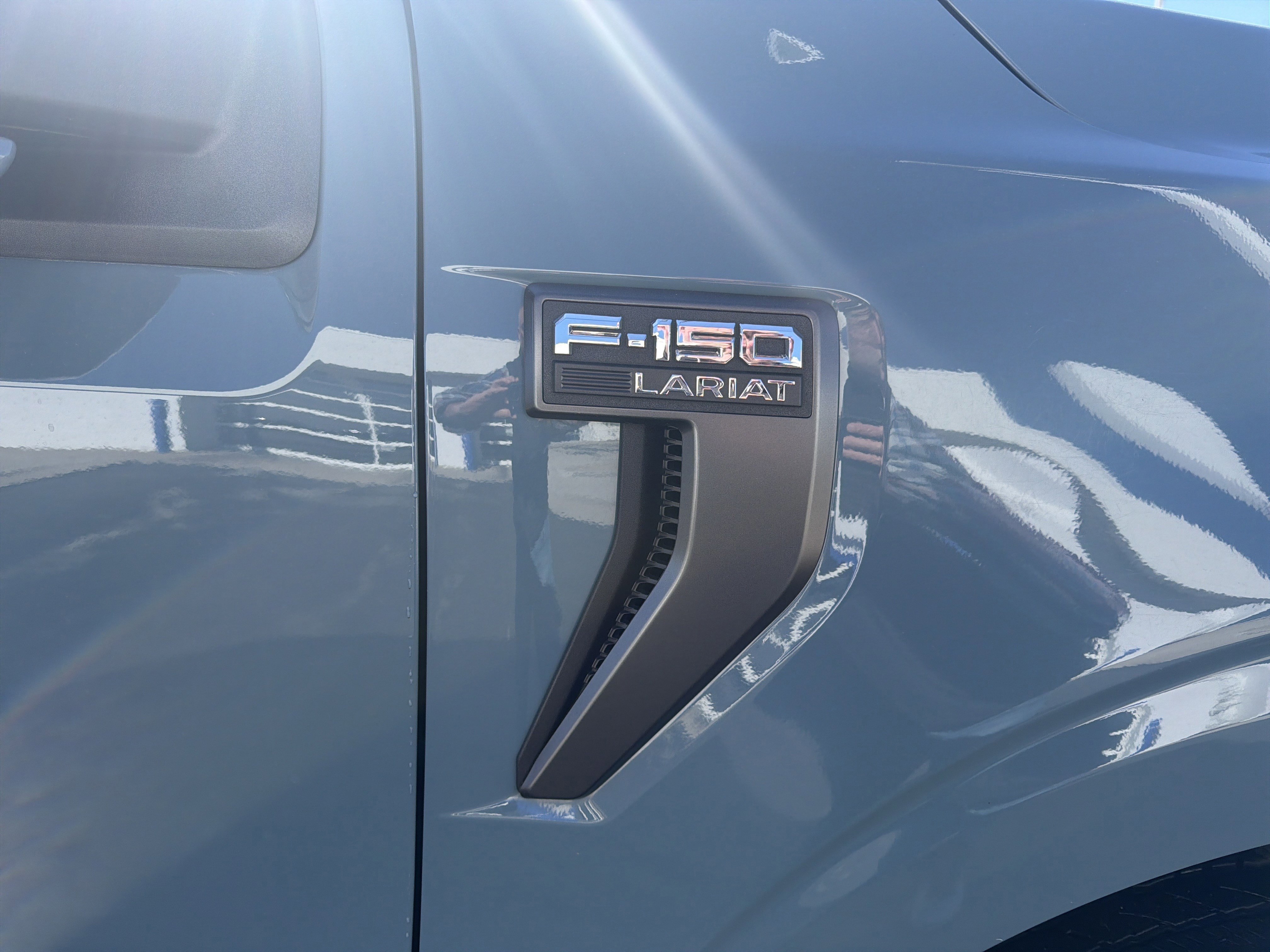 Certified 2023 Ford F150 Lariat image 17