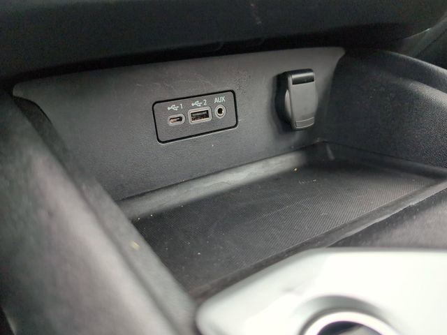 Used 2025 Nissan Altima 2.5 SV FWD image 31