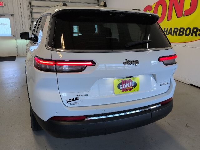 Used 2023 Jeep Grand Cherokee L Limited w/ Luxury Tech Group II AWD/4WD image 41