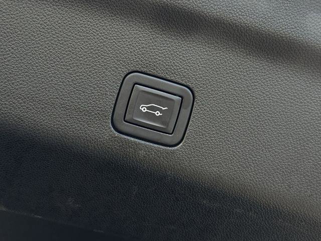 Used 2024 Chevrolet Tahoe LT image 10