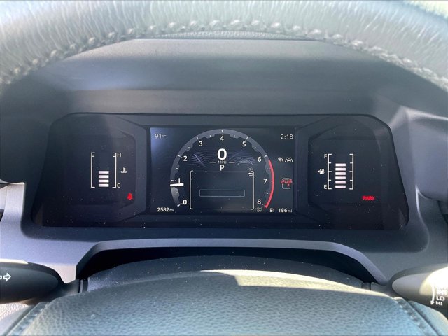 Used 2025 Toyota 4Runner SR5 AWD/4WD image 22