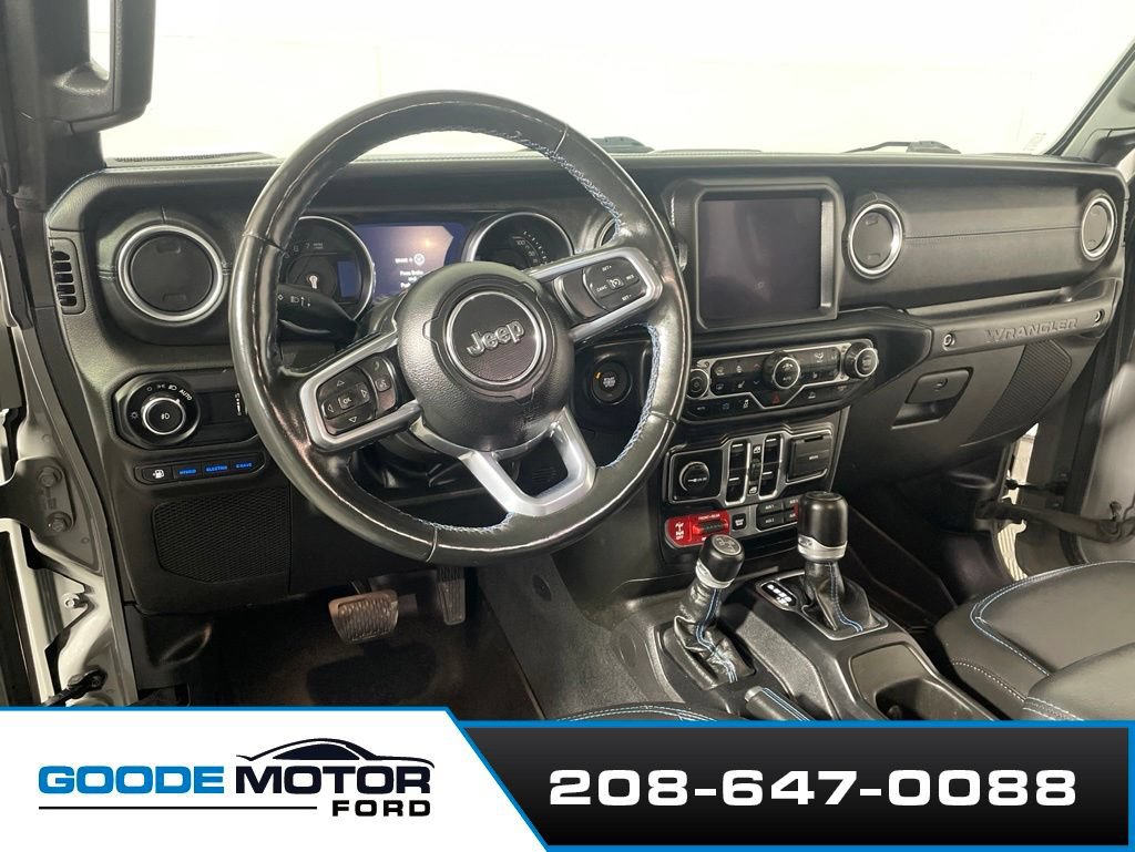 Used 2023 Jeep Wrangler Unlimited Rubicon 4xe w/ Steel Bumper Group AWD/4WD image 8