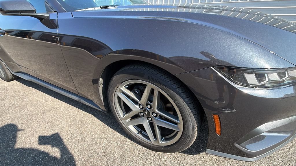 Certified 2024 Ford Mustang Coupe RWD image 10