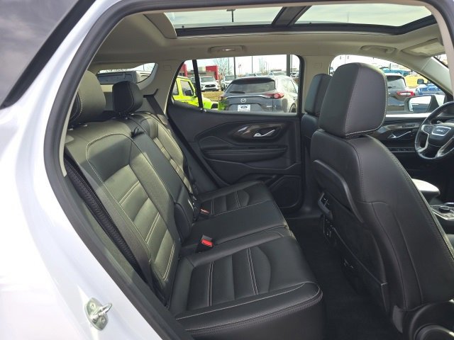 Used 2022 GMC Terrain Denali w/ Denali Premium Package image 17