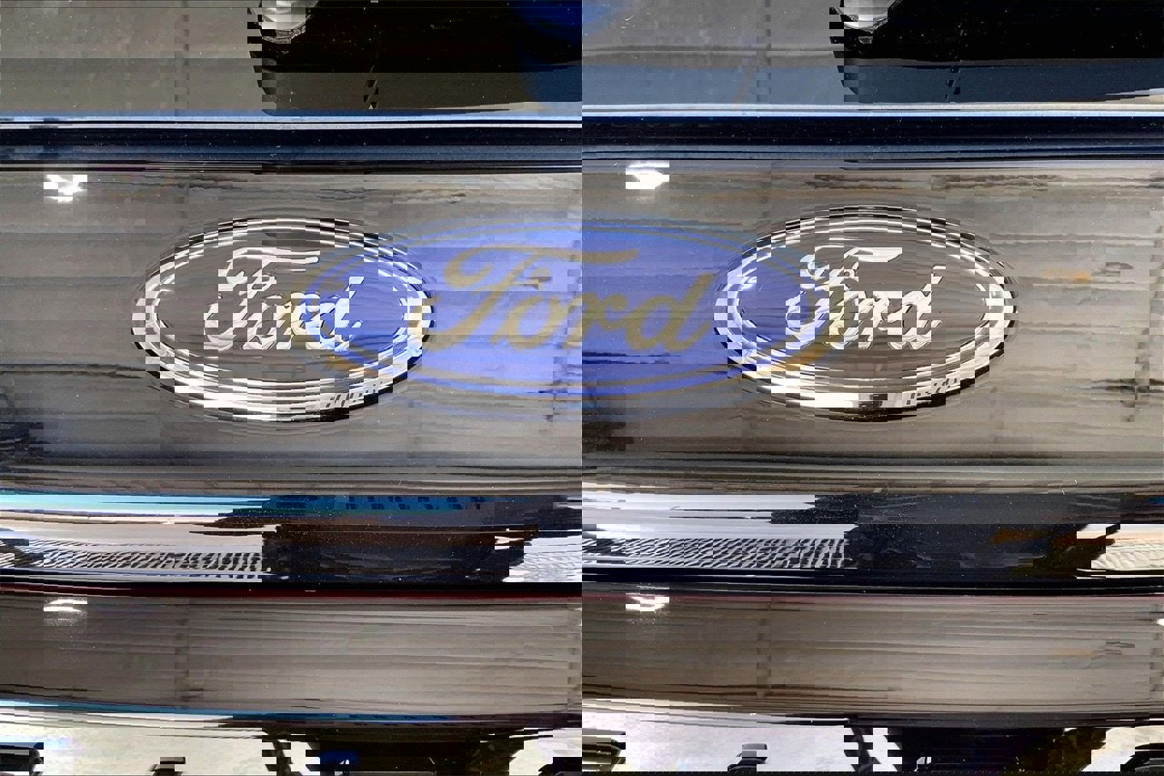 Certified 2025 Ford Explorer ST w/ Sun And Sound Package image 11