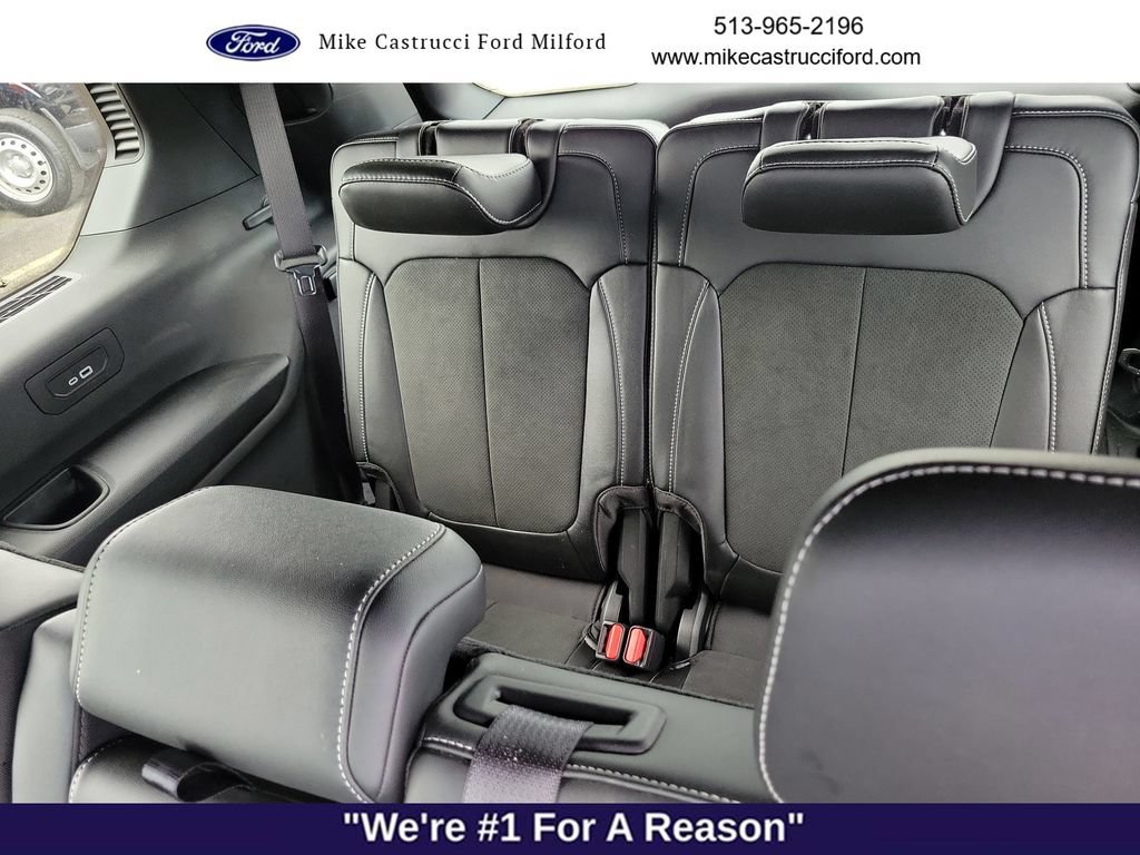 Used 2025 Jeep Grand Cherokee L Altitude AWD/4WD image 27