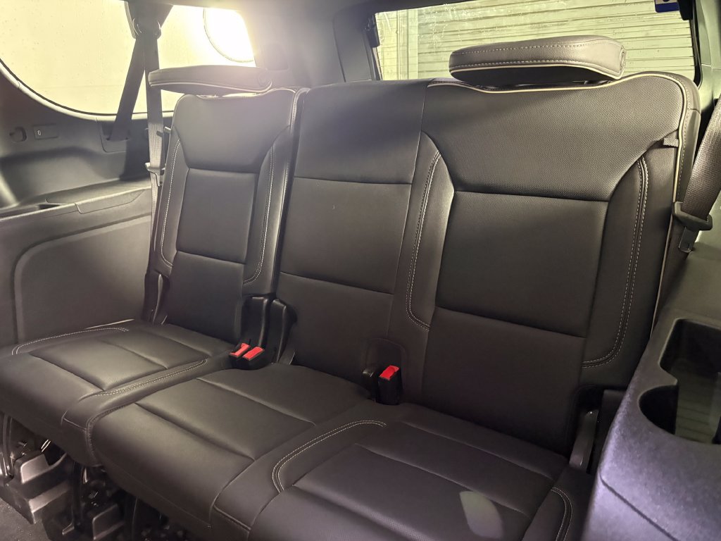Used 2026 GMC Yukon XL Elevation w/ LPO, Elevation Black Package AWD/4WD image 30