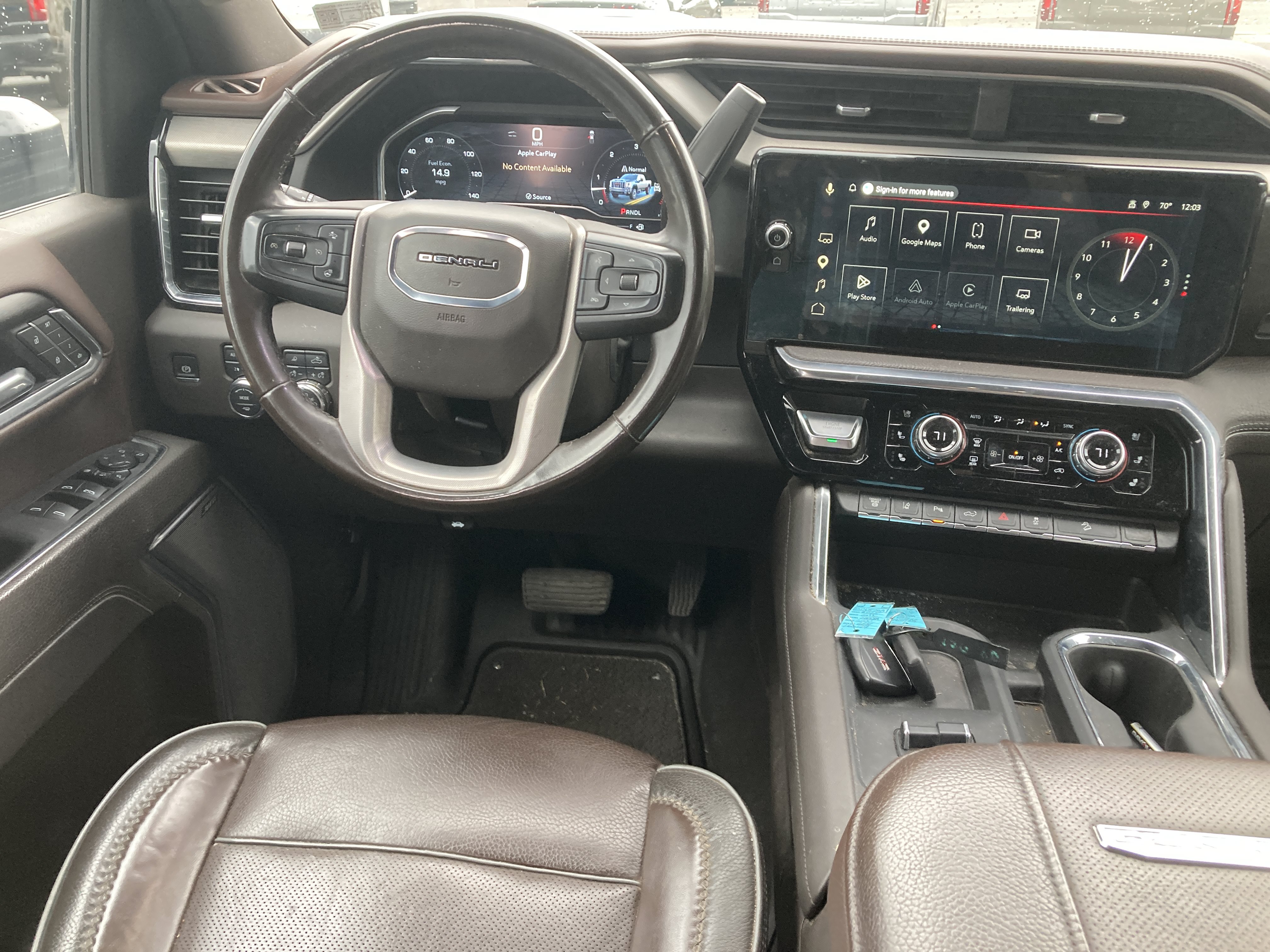 Used 2025 GMC Sierra 2500 Denali w/ Denali Reserve Package AWD/4WD image 9