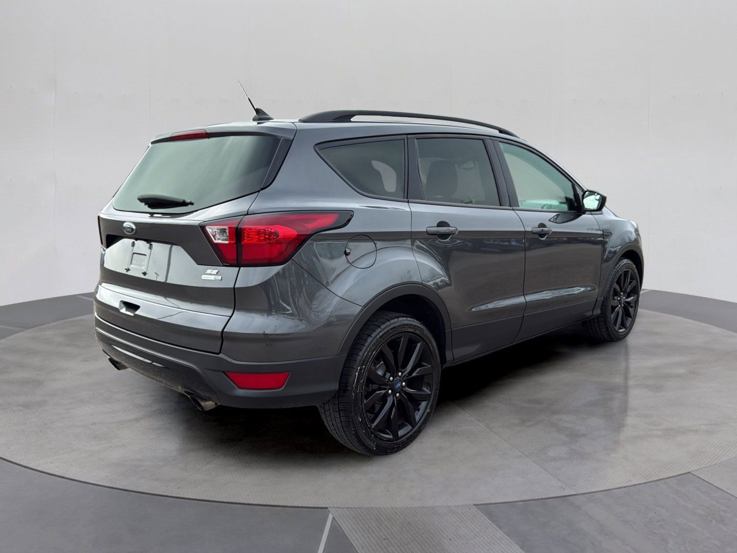 Certified 2019 Ford Escape SE AWD/4WD image 6