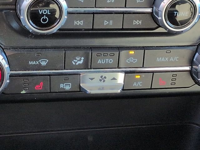 Certified 2022 Ford F150 XLT w/ Equipment Group 302A High image 26