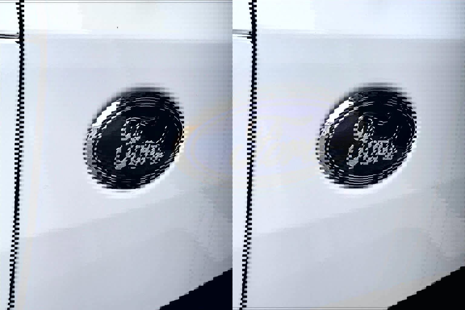 Certified 2025 Ford Bronco Badlands image 32