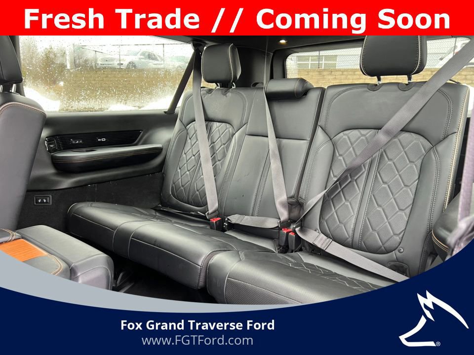 Used 2024 Jeep Grand Wagoneer L Series III image 11