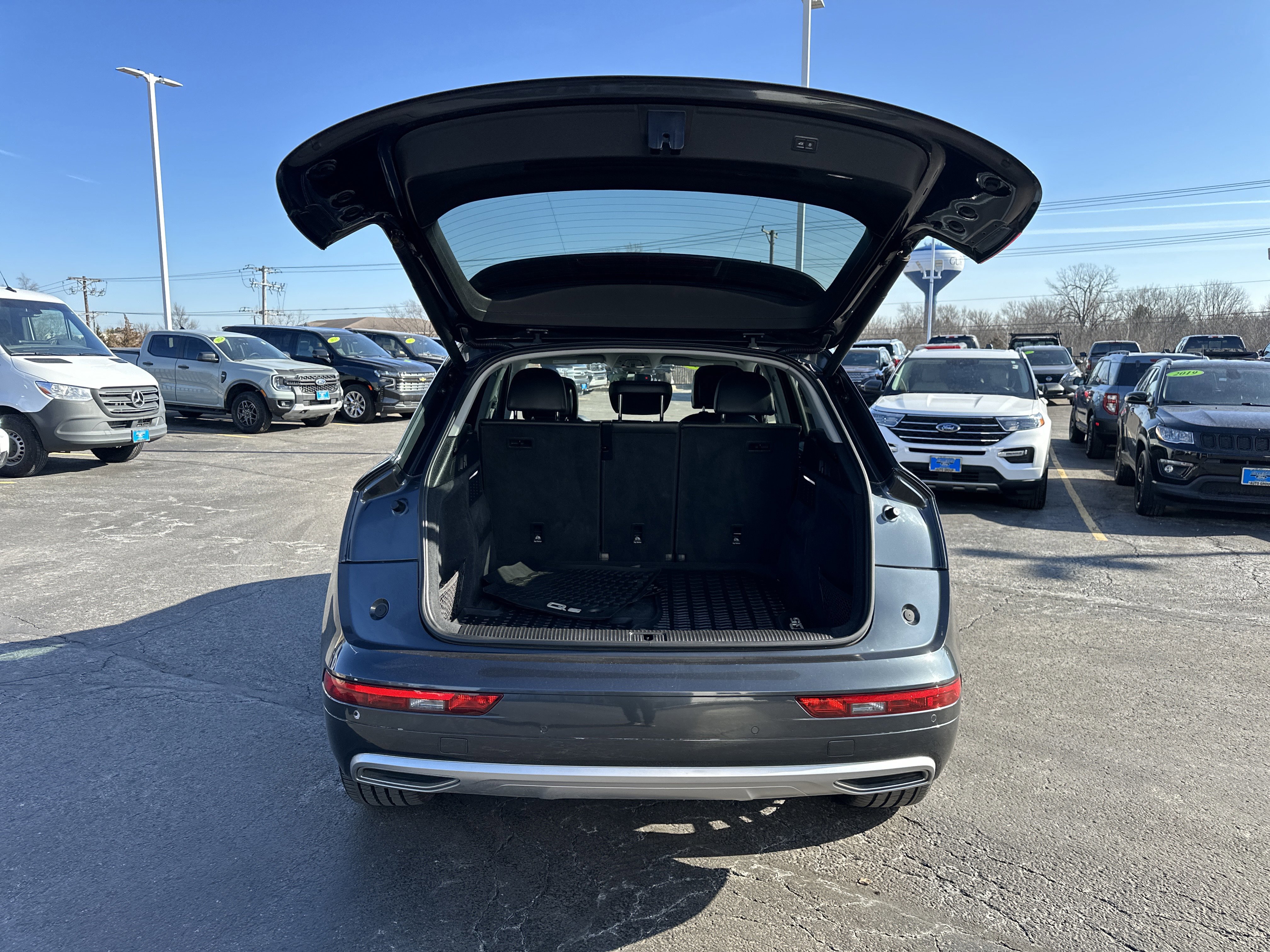 Used 2018 Audi Q5 2.0T Premium Plus w/ Premium Plus Package image 9