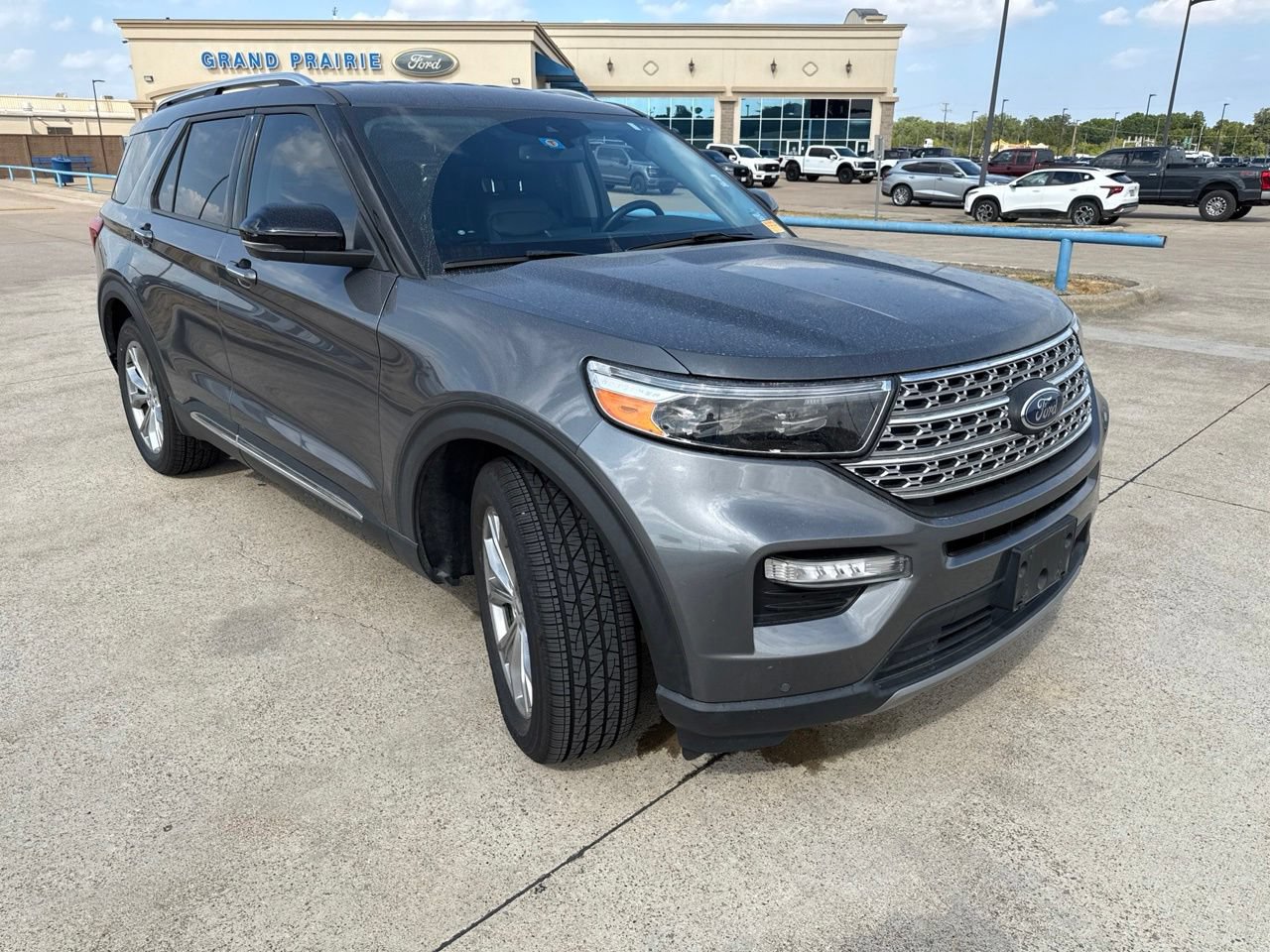 Certified 2022 Ford Explorer Limited w/ Equipment Group 301A RWD image 18