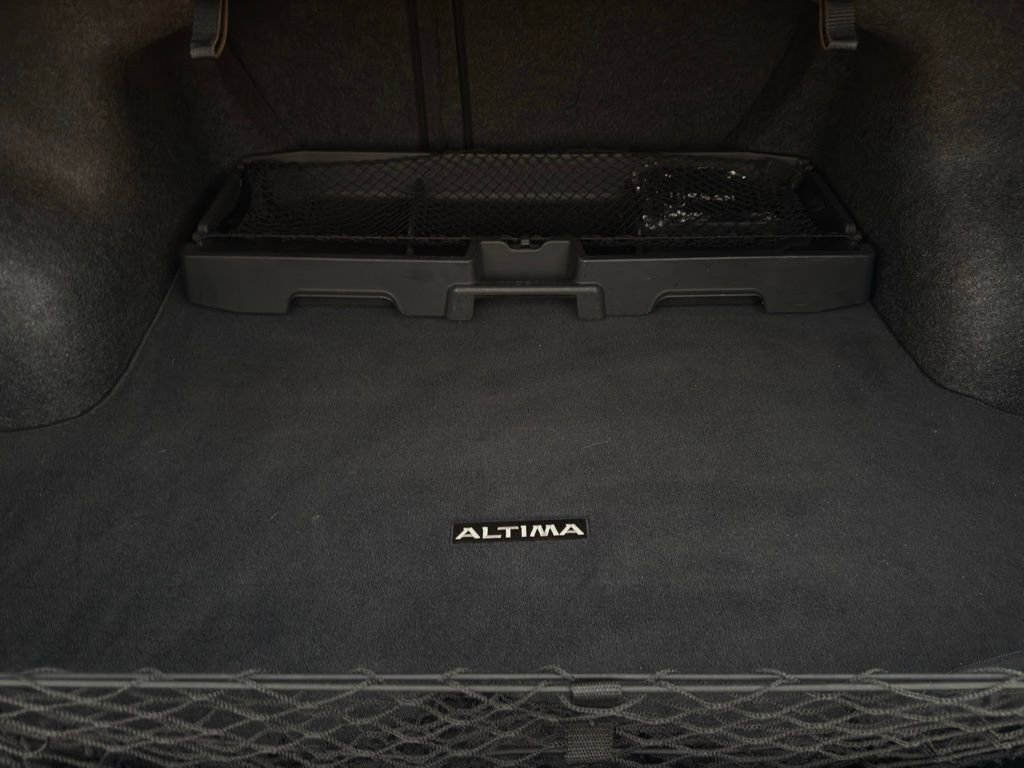 Used 2023 Nissan Altima 2.5 SR w/ SR Premium Package image 10