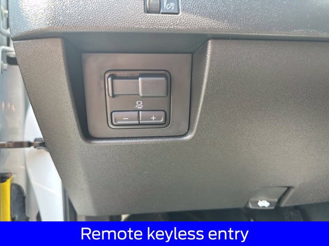 Used 2023 Chevrolet Colorado LT w/ LT Convenience Package AWD/4WD image 18
