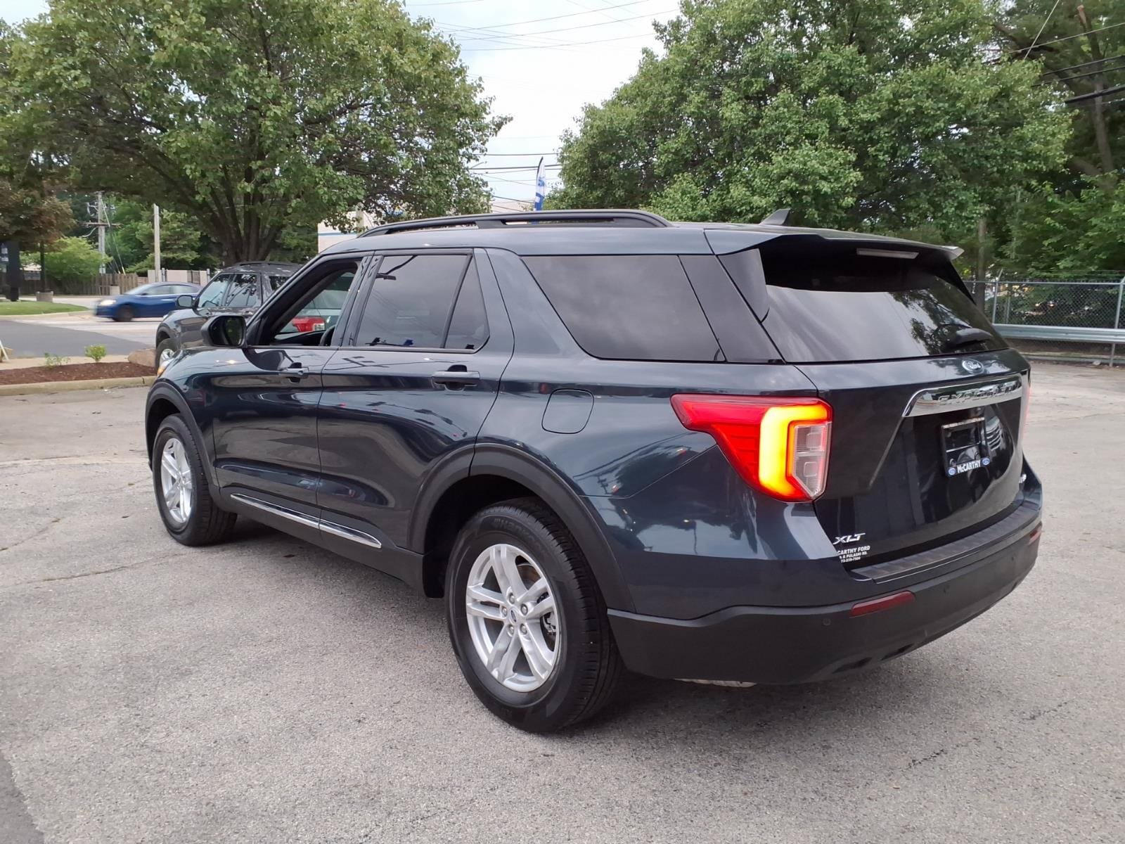 Certified 2023 Ford Explorer XLT AWD/4WD image 5