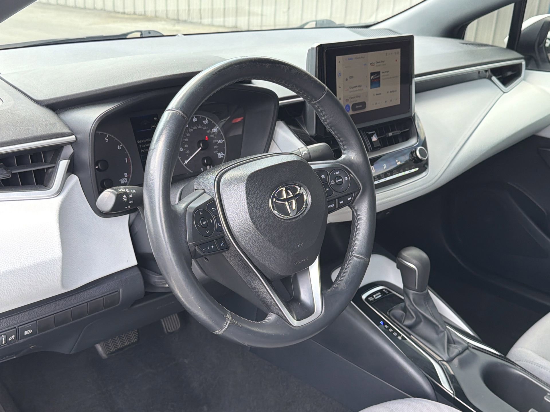 Used 2024 Toyota Corolla SE image 13