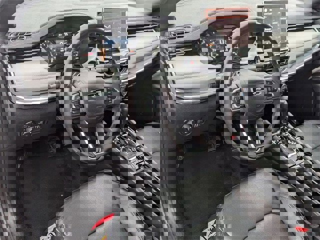 Used 2023 Jeep Compass Limited image 11