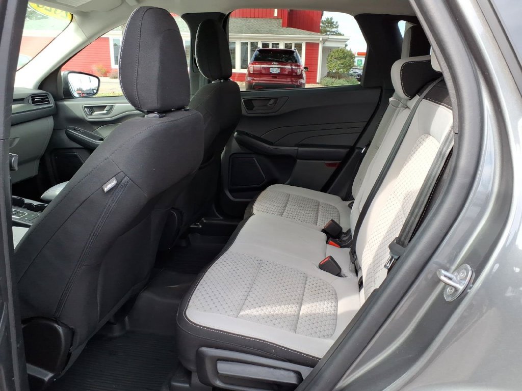 Certified 2023 Ford Escape Active AWD/4WD image 10