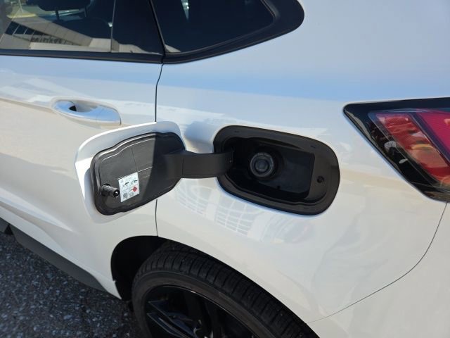 Certified 2024 Ford Edge ST w/ Equipment Group 401A image 21