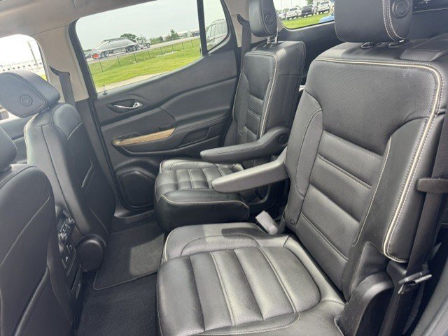 Used 2018 GMC Acadia Denali w/ Technology Package AWD/4WD image 26