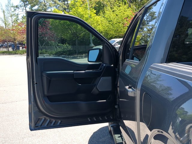 Certified 2023 Ford F150 Lariat w/ Equipment Group 502A High image 13