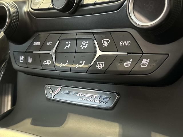 Used 2019 Chevrolet Corvette Stingray Coupe RWD image 29